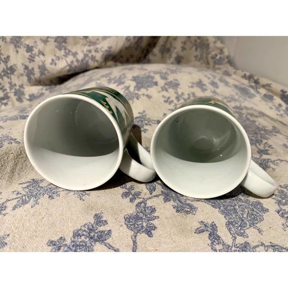VTG Pair of WCL Green Mugs with Peace Doves and Ribbons - Picture 5 of 9